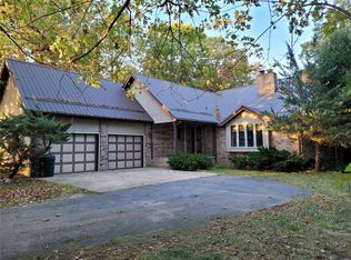 12648 Highway 17, Roby, MO 65557