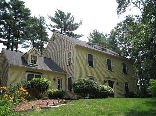 2nd image of 186 Cranberry Dr