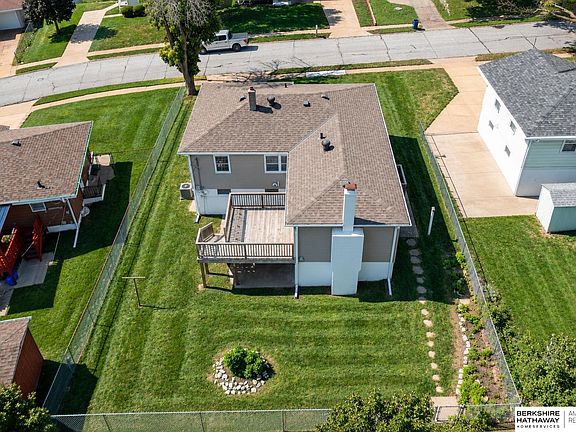 4th image of 7013 S 41st St