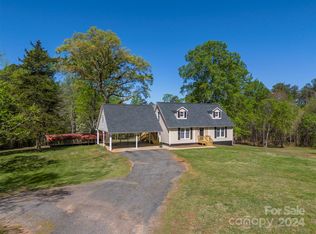 247 King St, Rutherfordton, NC 28160