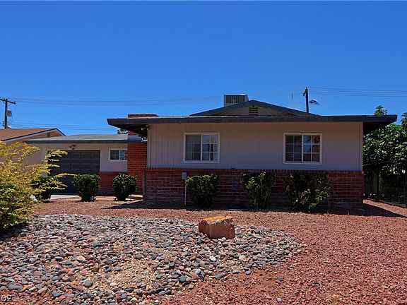 3rd image of 2009 W Fontana Ave