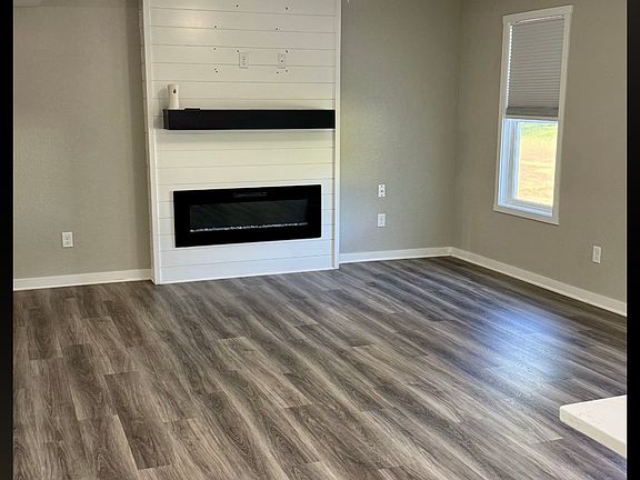 4th image of 5707 NW 54th Ct
