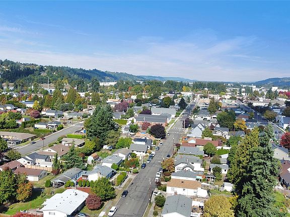 3rd image of 329 Kincaid Avenue