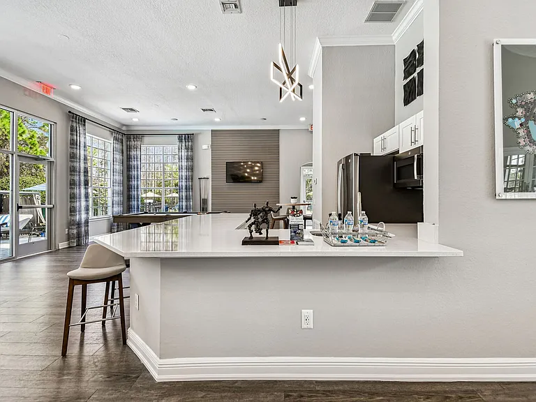 Knightsbridge at Stoneybrook — Photo 63