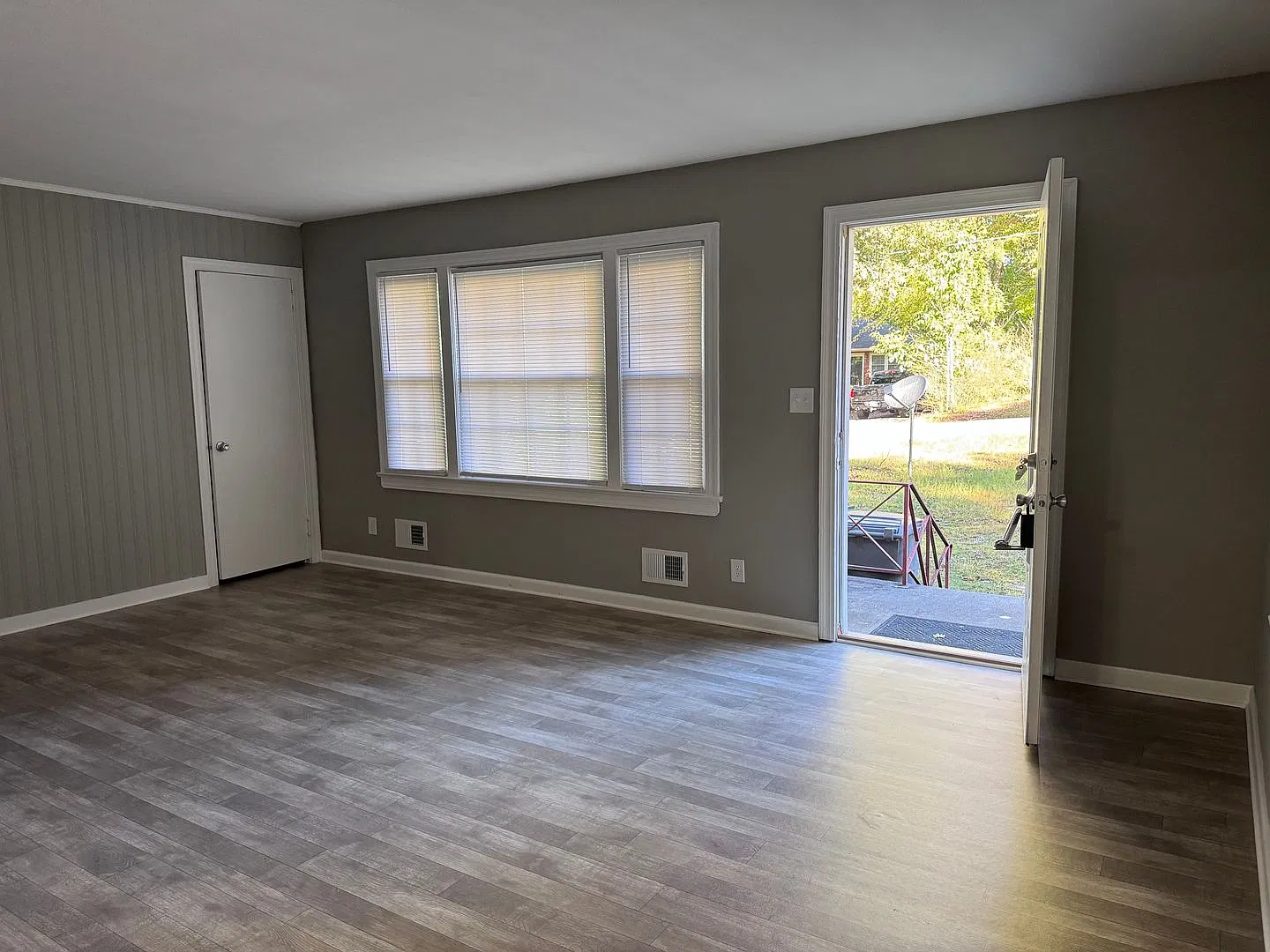 Newly renovated 3 bed, 1 bath home located in Asheboro! — Photo 2