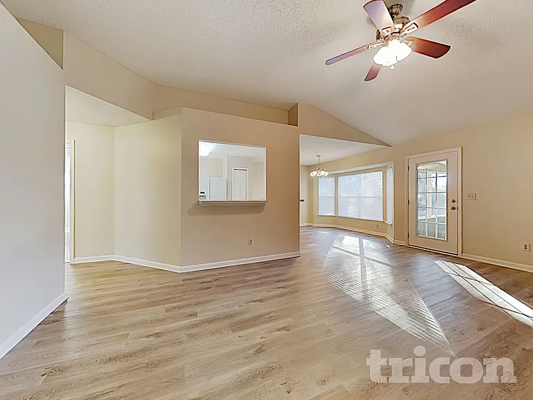 3224 Bliss Rd — Photo 5