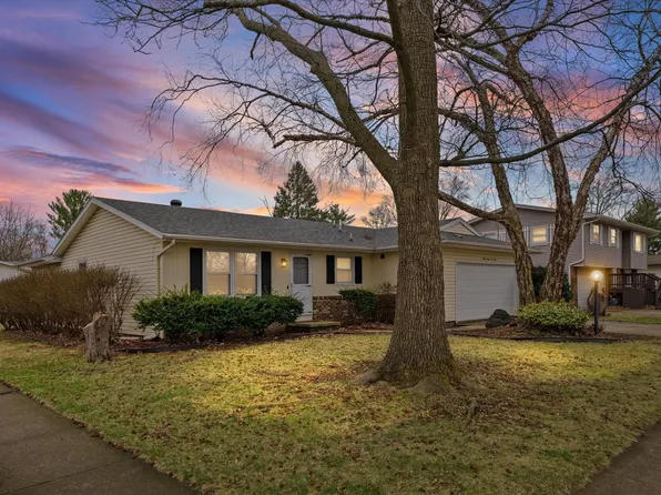 2307 Branch Rd, Champaign, IL 61821