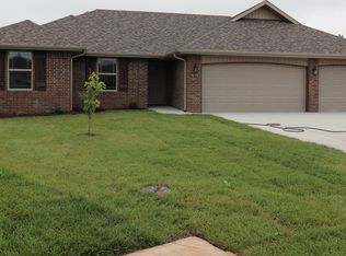 5566 W Beech St, Springfield, MO 65802