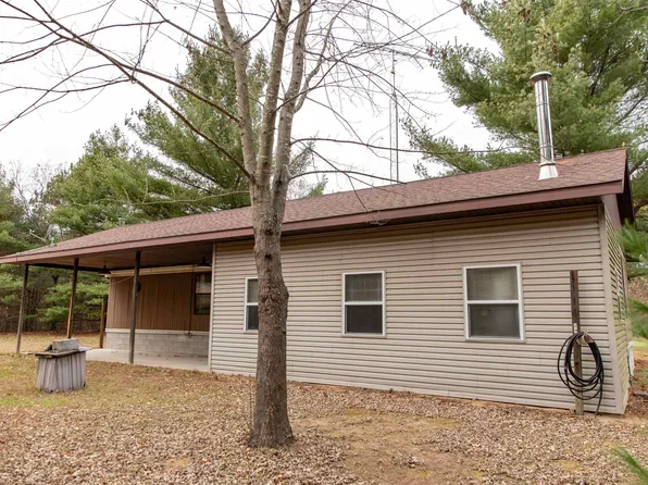 N8604 17th Ave, Neshkoro, WI 54960