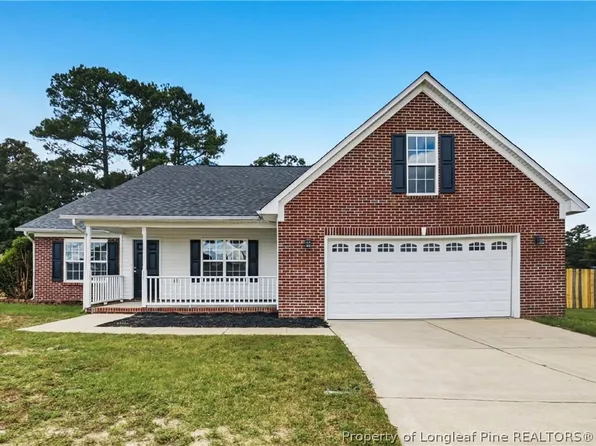 123 Usher Ct, Raeford, NC 28376