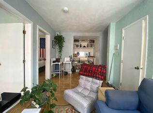 35 Charter St #6B, Boston, MA 02113