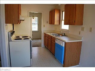 2nd image of 7 Bothwell Ct