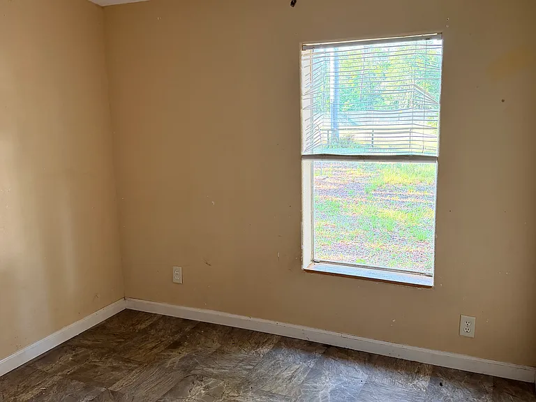 16188 Boyette Rd #1 — Photo 2