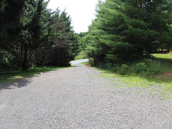 2nd image of 97 Helms Rd