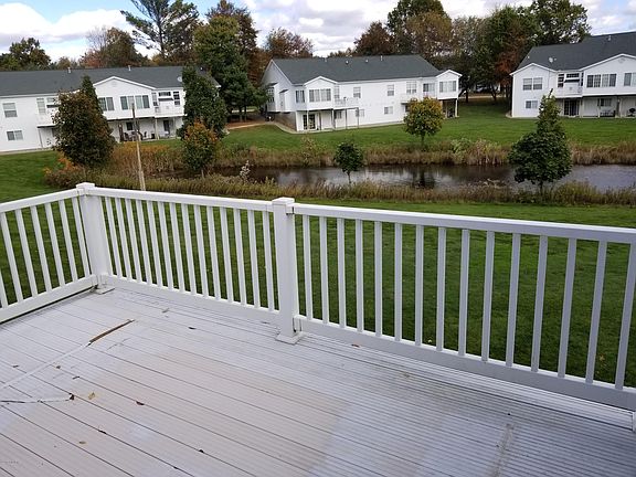 4th image of 5688 Fairview Ct