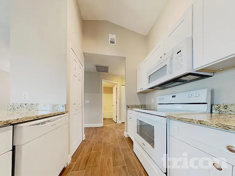 310 Diamond Ridge Blvd — Photo 6