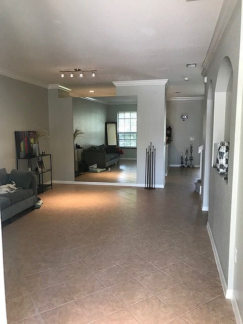 Entry and 2nd Sitting Area