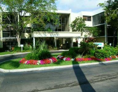 16475 Golf Club Rd APT 311, Weston, FL, 33326