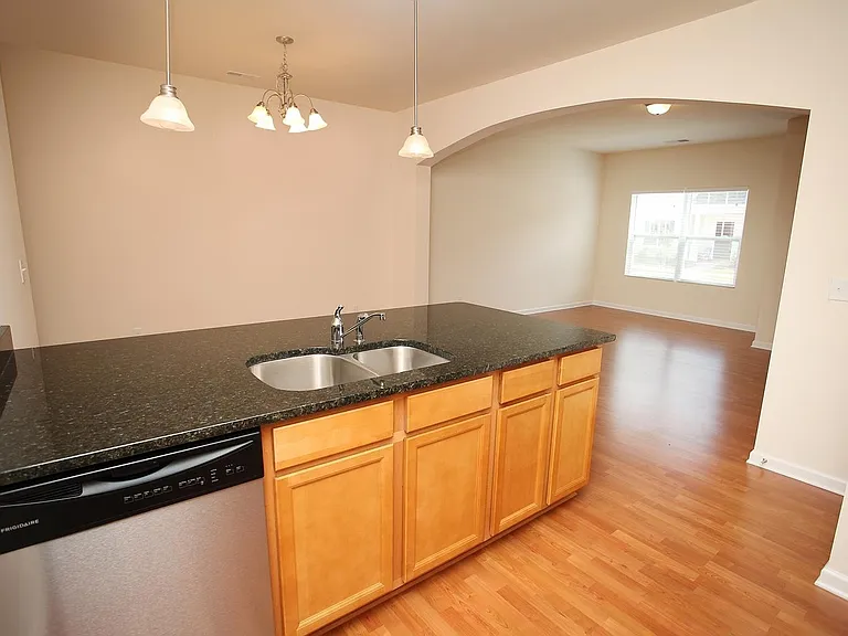 268 Liverpool Rd — Photo 3