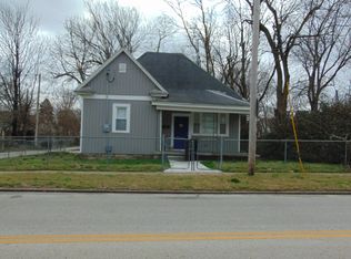 1212 E Pythian St, Springfield, MO 65802