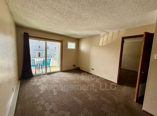 1010 N Walnut St UNIT 11, Maryville, MO 64468