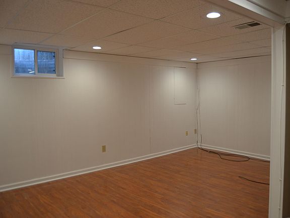 5th image of 10612 Tuppence Ct