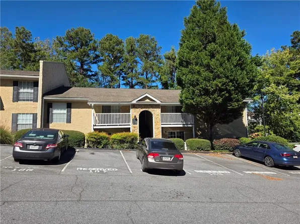 3120 Seven Pines Ct, Atlanta, GA