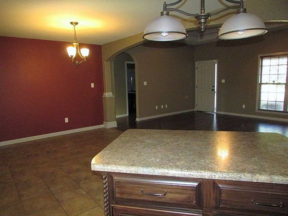 4th image of 3553 Butler Woods Dr