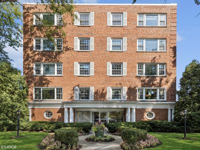 2425 Central St APT 2B, Evanston, IL, 60201