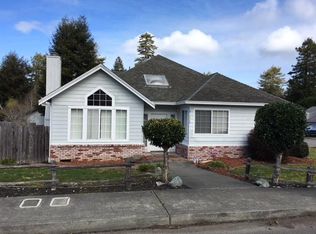 2145 Ridgewood Dr, Eureka, CA 95503