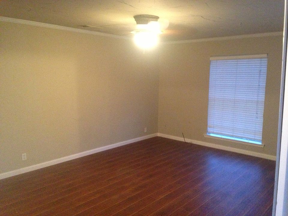 1st image of 3000 James Ave #B