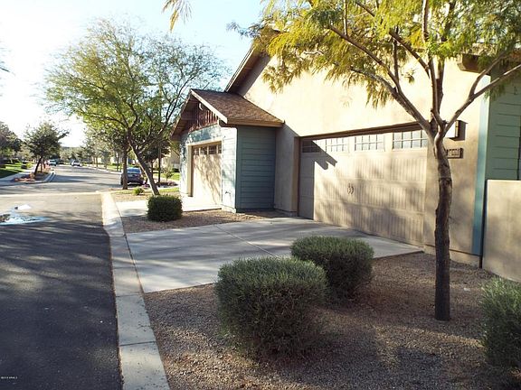 3rd image of 13445 N 151st Dr