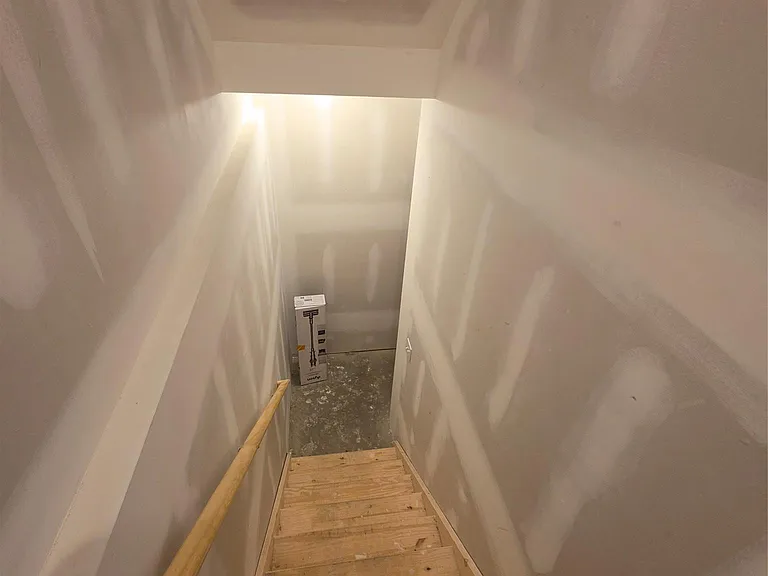 31 Pinto Rd W — Photo 21