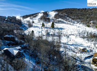 114 Skiview Ln, Beech Mountain, NC 28604