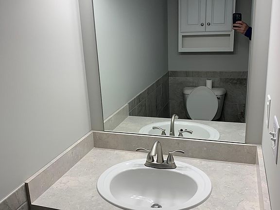 4th image of 29868 Donna Ln