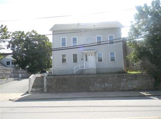 563 Power Rd, Pawtucket, RI 02860