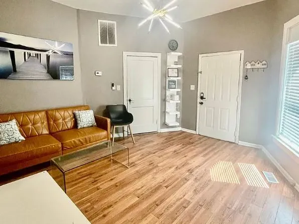 1244 Pegram St #B, Charlotte, NC 28205