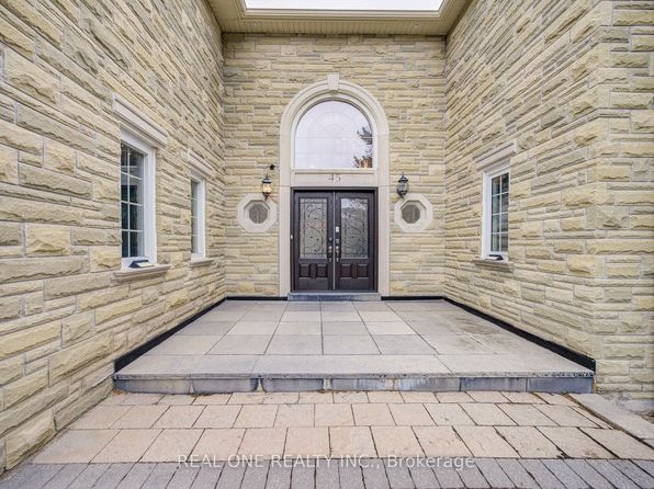 45 Glenayr Rd, Richmond Hill, ON L4B 2V8