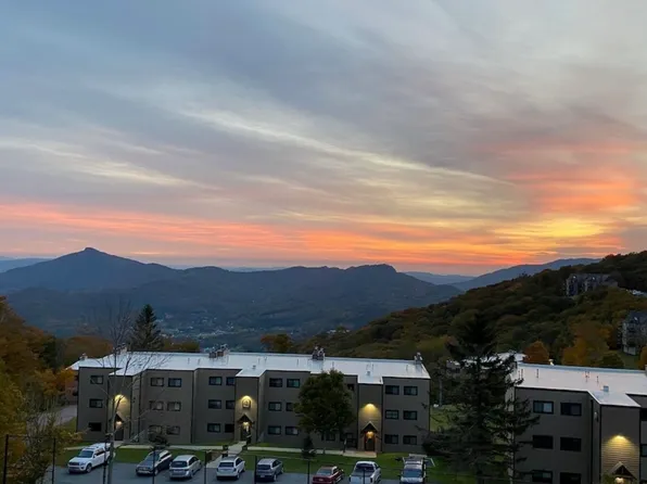 101 Sugar Ski Dr #134, Banner Elk, NC 28604