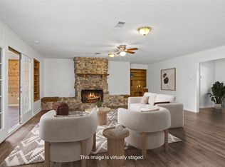 1717 Jones St, Alvin, TX 77511