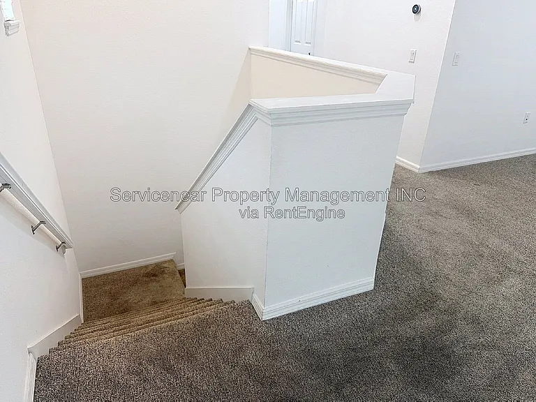 9428 Woodcrane Dr — Photo 18