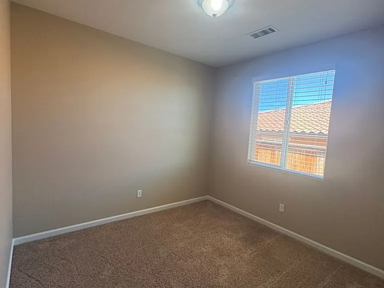 2827 Earthstone Dr — Photo 16