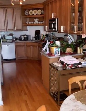 3rd image of 3200 N Lake Shore Dr APT 2704