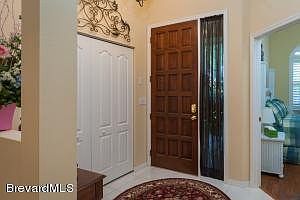 4th image of 465 Willowgreen Ln