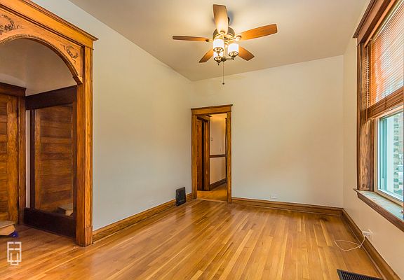 4th image of 1913 S Kedzie Ave #1