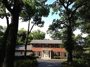 1618 W Lincoln Rd, McHenry, IL 60051