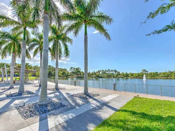 11808 13th Way N, Saint Petersburg, FL 33716