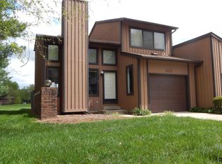 1111 Woodgate Dr, O'Fallon, IL 62269