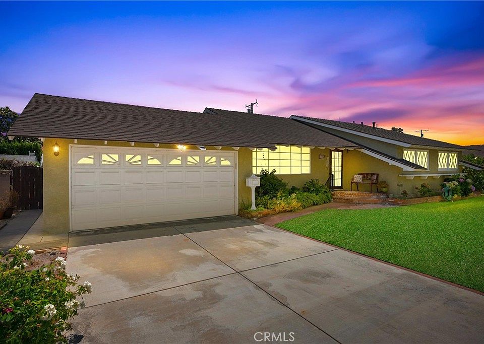 1st image of 3318 W Teranimar Dr