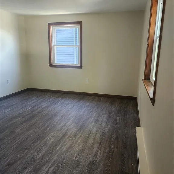 484 Western Ave #B4 — Photo 3